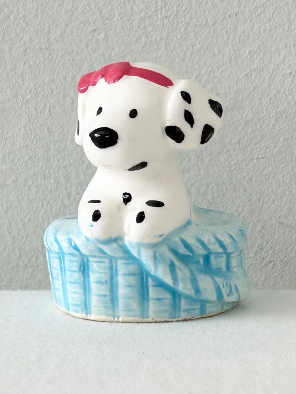 Vintage SANRIO Spottie Dottie In Basket Figurine 90s Ceramic Hello Kitty Dog
